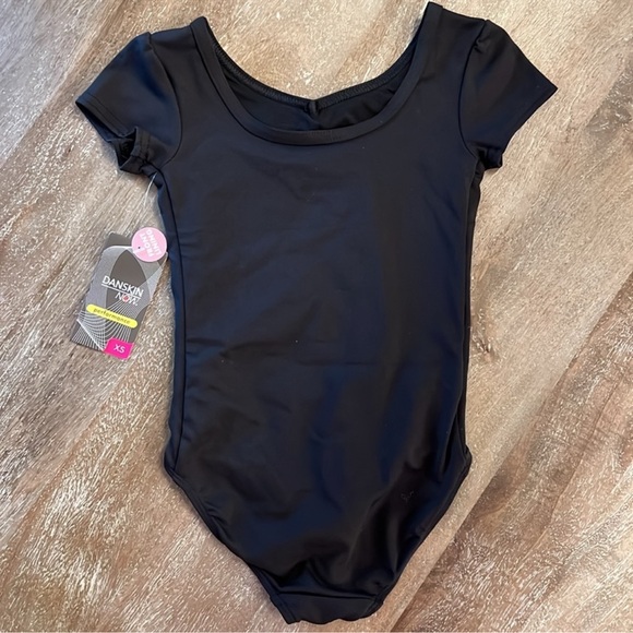 Minnie Mouse Tutu Costume - Picture 9 of 12